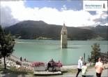Archived image Webcam Lake Resia and the symbol of Venosta Valley 06:00