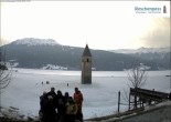 Archiv Foto Webcam Reschensee mit versunkenem Turm 17:00