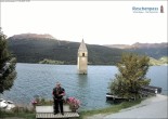 Archived image Webcam Lake Resia and the symbol of Venosta Valley 09:00