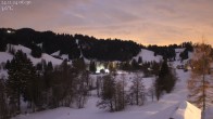 Archived image Webcam Hotel Schratt in Oberstaufen - View Golf Course 05:00