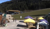 Archiv Foto Webcam Hauser Kaibling: Service Center (1424 m) 13:00