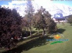 Archived image Webcam Ramsau am Dachstein: Golf course at the hotel Kobaldhof 15:00