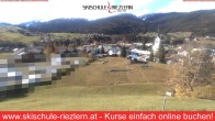 Archiv Foto Webcam Riezlern / Vorarlberg 13:00