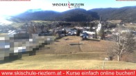Archiv Foto Webcam Riezlern / Vorarlberg 13:00