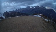 Archiv Foto Webcam Ladurns: Blick von der Bergstation Wastenegg 19:00