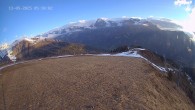 Archiv Foto Webcam Ladurns: Blick von der Bergstation Wastenegg 05:00