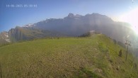 Archiv Foto Webcam Ladurns: Blick von der Bergstation Wastenegg 05:00