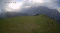 Archiv Foto Webcam Ladurns: Blick von der Bergstation Wastenegg 17:00