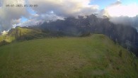 Archiv Foto Webcam Ladurns: Blick von der Bergstation Wastenegg 05:00