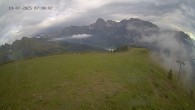 Archiv Foto Webcam Ladurns: Blick von der Bergstation Wastenegg 07:00