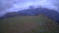 Archiv Foto Webcam Ladurns: Blick von der Bergstation Wastenegg 05:00