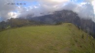 Archiv Foto Webcam Ladurns: Blick von der Bergstation Wastenegg 06:00