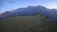 Archiv Foto Webcam Ladurns: Blick von der Bergstation Wastenegg 05:00