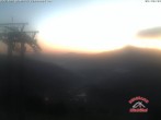 Archived image Webcam Gaisberg mountain station 05:00