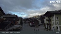 Archiv Foto Webcam Livigno: Ortskern und Fußgängerzone 07:00