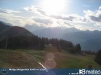 Archived image Webcam mountain restaurant Malga Magnolta, Aprica 06:00