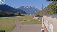 Archived image Webcam Hoefen airport, Tyrol 07:00