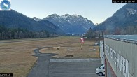 Archiv Foto Webcam Flugplatz Höfen, Tirol 08:00
