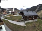 Archiv Foto Webcam Dorfzentrum von Warth 17:00