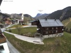 Archiv Foto Webcam Dorfzentrum von Warth 17:00