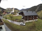 Archiv Foto Webcam Dorfzentrum von Warth 17:00