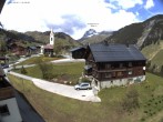 Archiv Foto Webcam Dorfzentrum von Warth 11:00