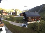 Archiv Foto Webcam Dorfzentrum von Warth 06:00