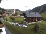 Archiv Foto Webcam Dorfzentrum von Warth 17:00