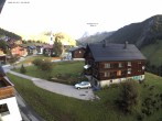 Archiv Foto Webcam Dorfzentrum von Warth 06:00