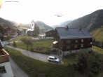 Archiv Foto Webcam Dorfzentrum von Warth 19:00
