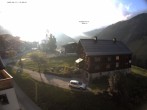 Archiv Foto Webcam Dorfzentrum von Warth 19:00