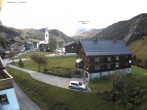 Archiv Foto Webcam Dorfzentrum von Warth 17:00