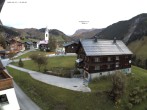 Archiv Foto Webcam Dorfzentrum von Warth 19:00