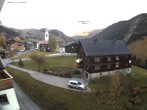 Archiv Foto Webcam Dorfzentrum von Warth 17:00
