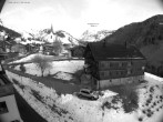 Archiv Foto Webcam Dorfzentrum von Warth 05:00