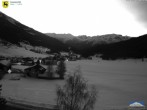 Archiv Foto Webcam Dorf Tschierv 05:00