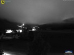 Archiv Foto Webcam Dorf Tschierv 03:00