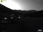 Archiv Foto Webcam Dorf Tschierv 03:00
