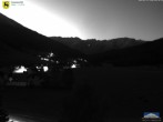 Archiv Foto Webcam Dorf Tschierv 03:00