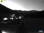 Archiv Foto Webcam Dorf Tschierv 03:00