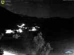 Archiv Foto Webcam Dorf Tschierv 23:00