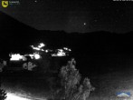 Archiv Foto Webcam Dorf Tschierv 03:00