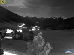 Archiv Foto Webcam Dorf Tschierv 23:00