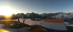 Archiv Foto Webcam Tschuggen, Arosa Bergbahnen 05:00