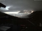 Archived image Webcam Arflina: View towards the valley 05:00