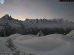 Archiv Foto Webcam Les Aiguilles de Charmonix 05:00