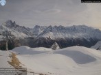 Archiv Foto Webcam Les Aiguilles de Charmonix 13:00