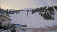 Archived image Webcam Alberta, Marmot Basin Mid Mountain 13:00