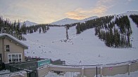 Archived image Webcam Alberta, Marmot Basin Mid Mountain 15:00