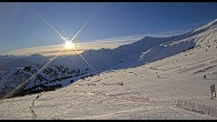 Archived image Webcam Alberta, Marmot Basin Upper Mountain 09:00